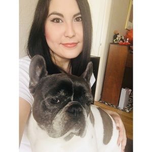 Meet your Posher, Lisa